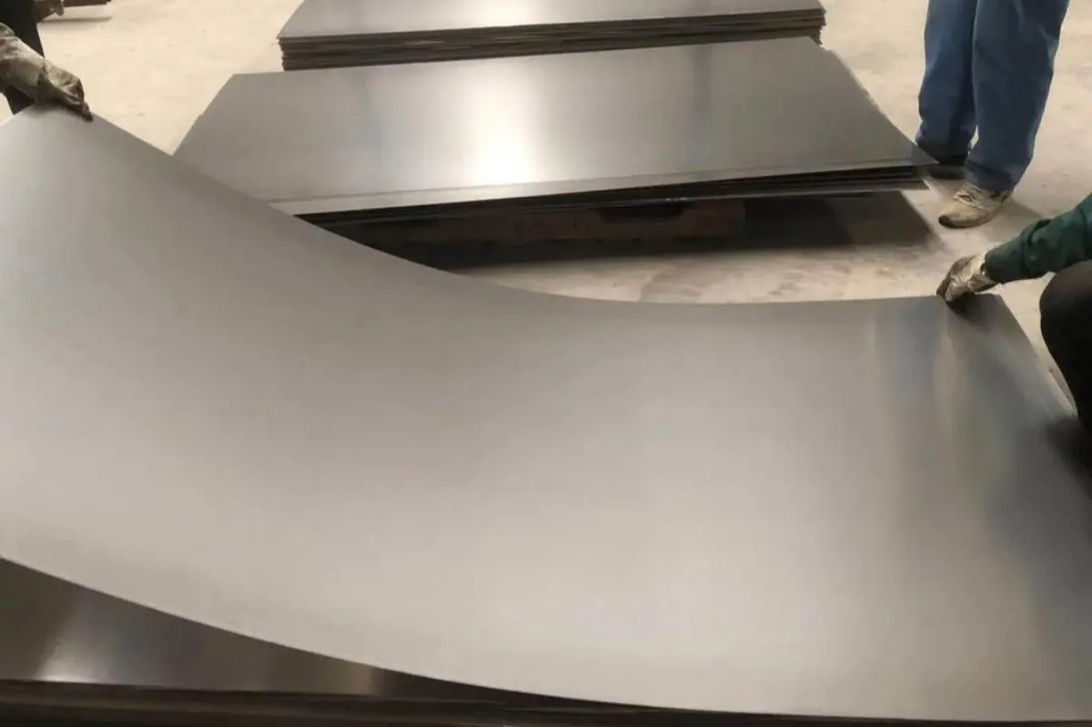 Stainless Steel Sheet & Pipe - Detail